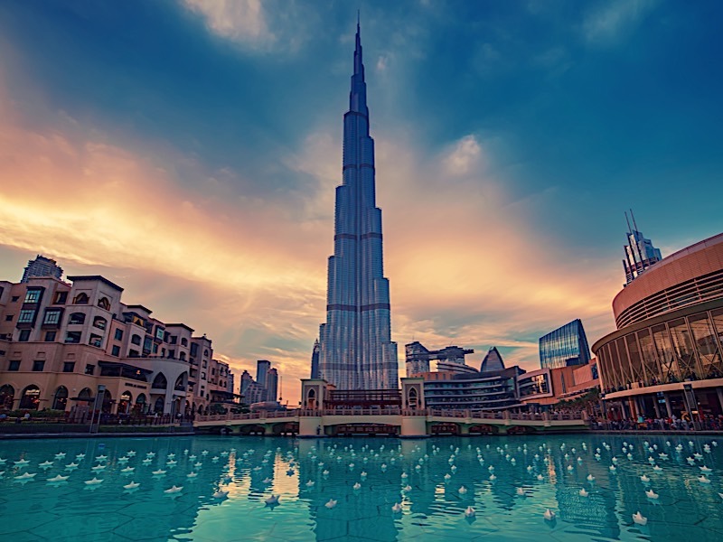 Burj Khalifa in Dubai with a clear blue sky