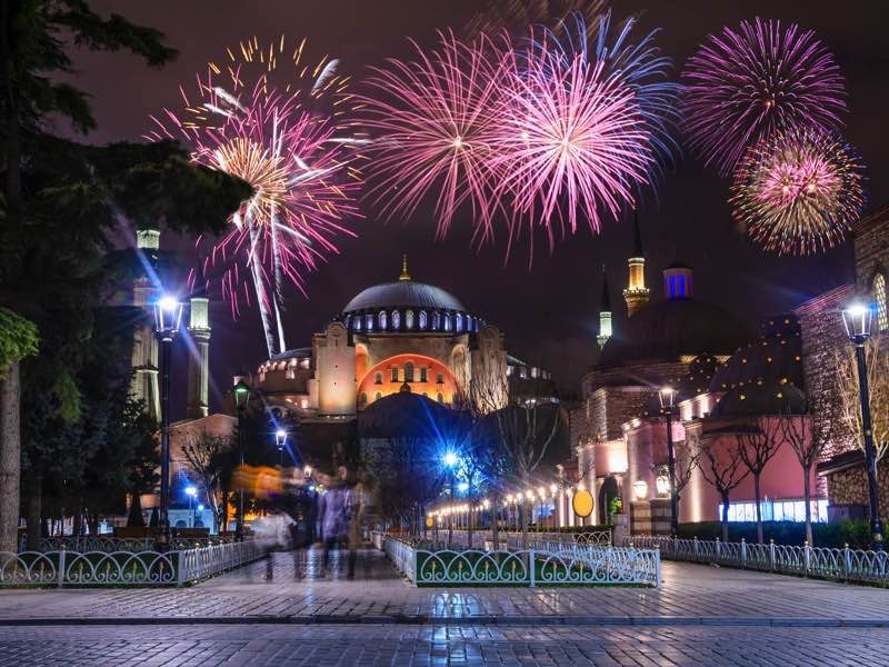 New Year's Eve 2024 celebration in Turkey with fireworks and festivities